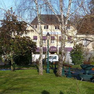Hotel Restaurant 